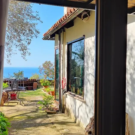 Bed & Breakfast Dimora Acqua Del Fico 3*