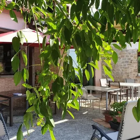 Bed & Breakfast Dimora Acqua Del Fico 3*